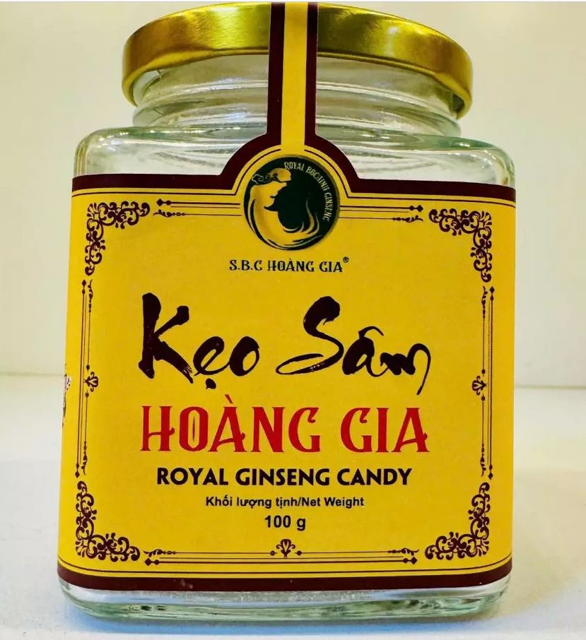 Keo Sam Hoang Gia Royal Ginseng Candy
 Health Benefits
According to health resources and manufacturers, ginseng candy offers several benefits:

    Combat Fatigue: Helps quickly restore physical and mental stamina.
    Mental Clarity: Enhances focus and alertness, making it ideal for students or office workers.
    Immune Support: Regular consumption (in moderation) can help strengthen the immune system.
    Fresh Breath: Effective at masking food odors while providing a cooling sensation.
